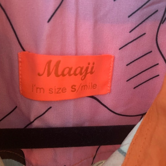 Maaji
Mesmerizing Floral Print
Cover-Up Shirt Dress. - Picture 5 of 6